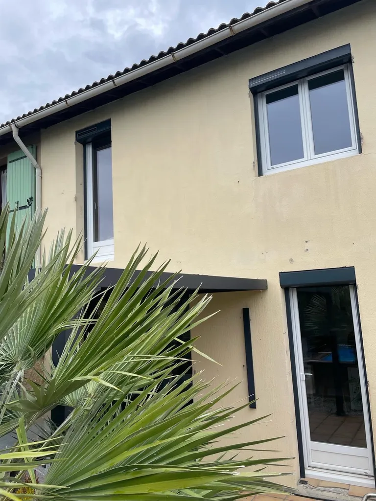 Remplacement de volets roulants solaires Bubendorff sur Martigues