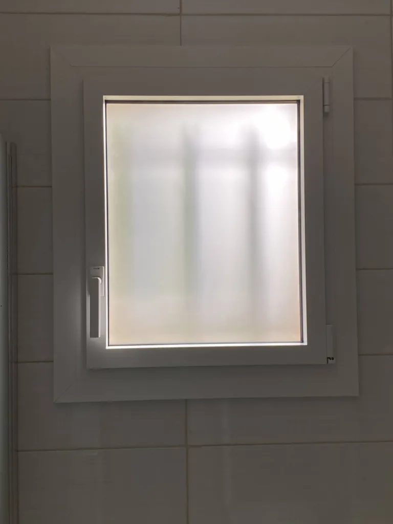 pose de fenêtres aluminium sur mesure la barben
