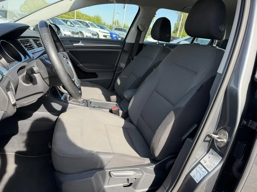 Achat voiture occasion près du Havre : découvrez cette Volkswagen Golf 1.6 TDI 115 First Edition en Normandie