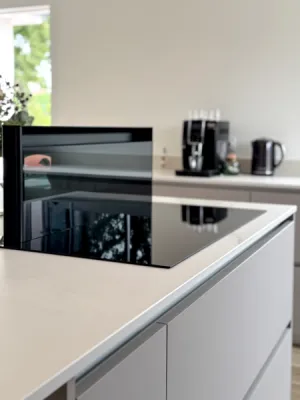 Cuisine italienne sur-mesure en mélaminé mat