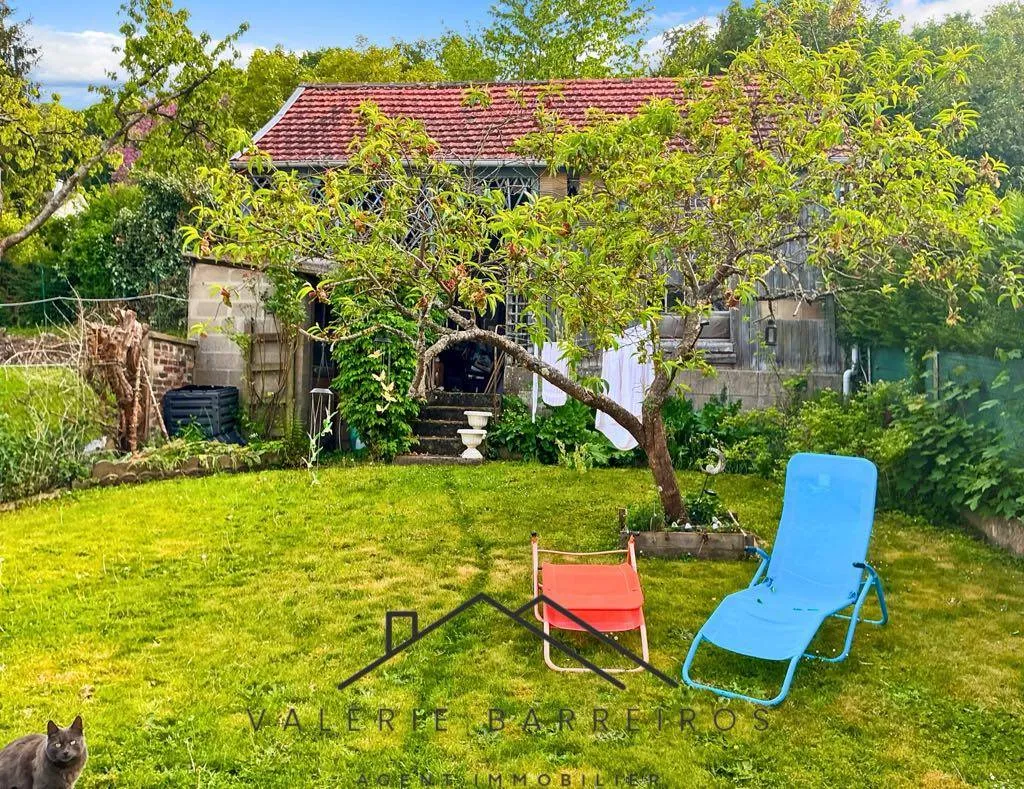 A vendre sur la commune de CAUDEBEC LES ELBEUF maison de 67 m² édifiée sur 278 m² de terrain