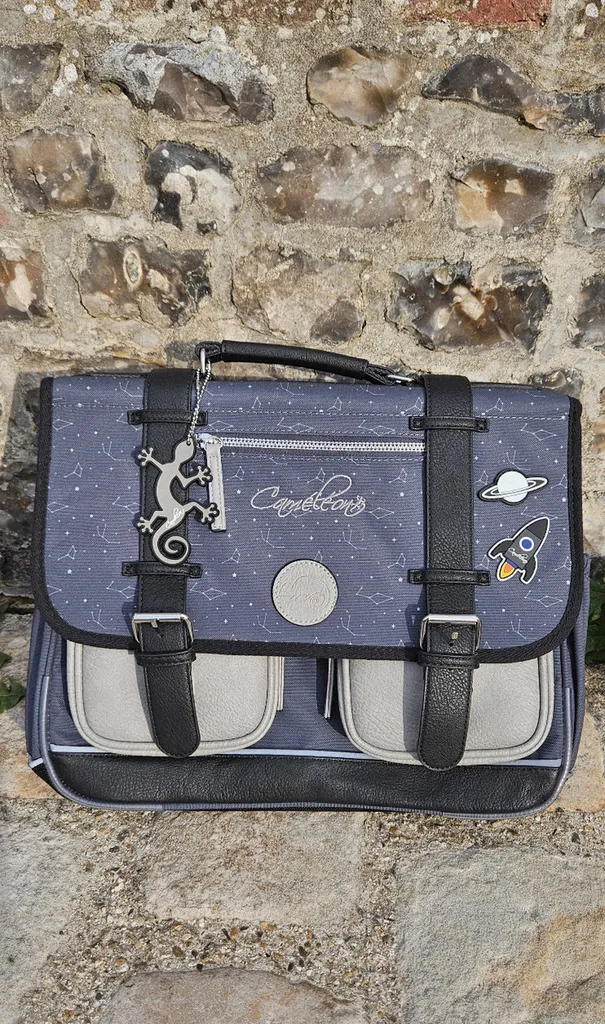 Cartable Caméléon 38 cm Grey Stellar chez Evasion à Eu