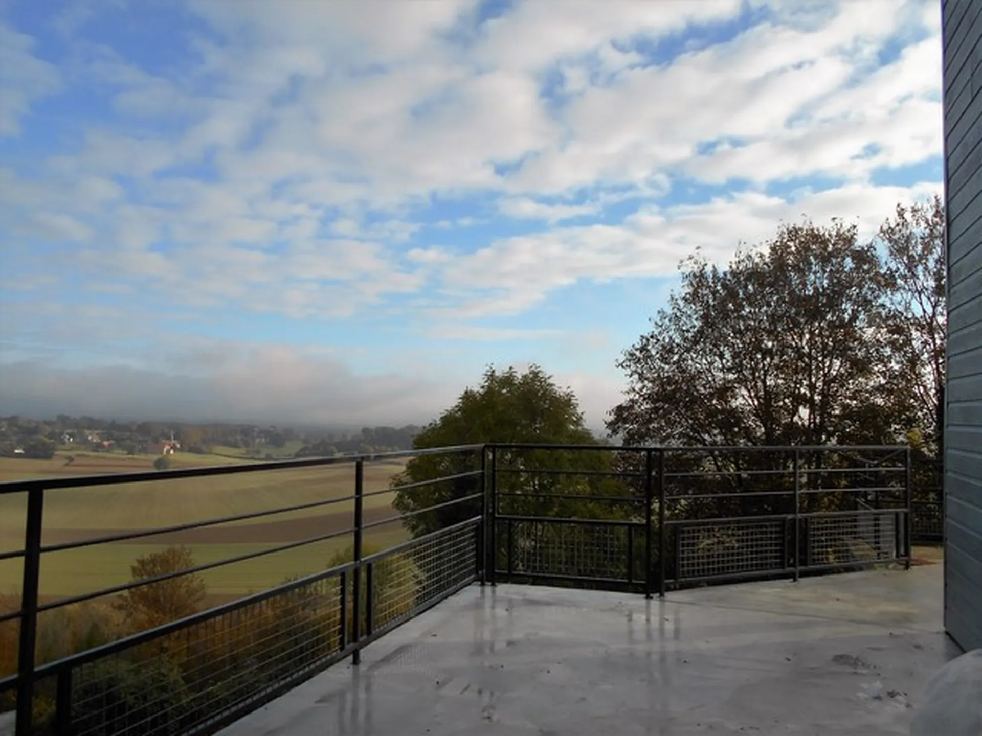 Maison en briques à vendre à lyons la foret