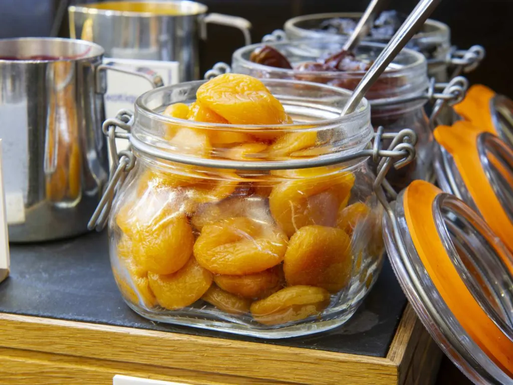 Reportage photographique petit déjeuner buffet Novotel fruits sec