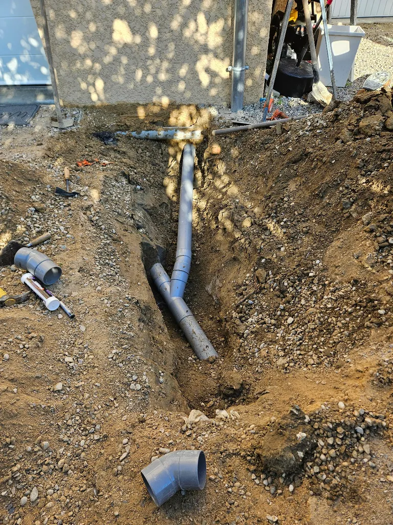 Entreprise de terrassement à Lagnieu dans l'Ain (01) avec devis rapide pour terrassement, assainissement et création ou modification de réseaux dans l'Ain