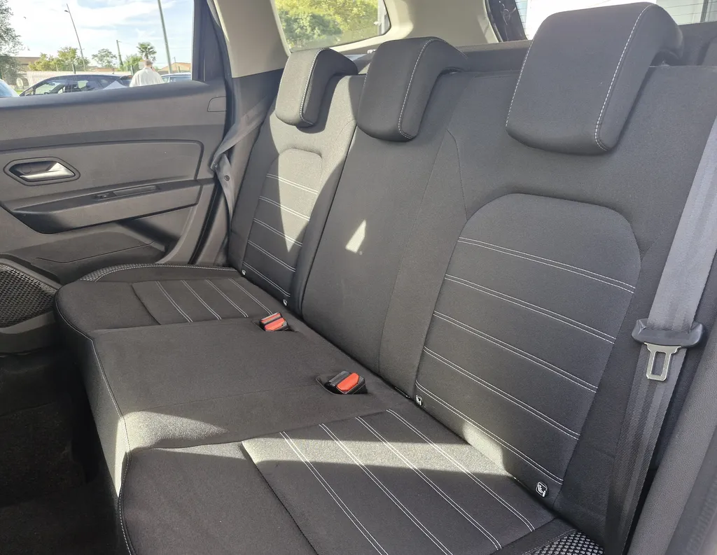 DACIA DUSTER OCCASION PRESTIGE BLUE DCI 115 4X2 OCCASION 1ère MAIN / suivi 100% Renault / PRES DE TOULOUSE EN OCCITANIE A PLAISANCE DU TOUCH