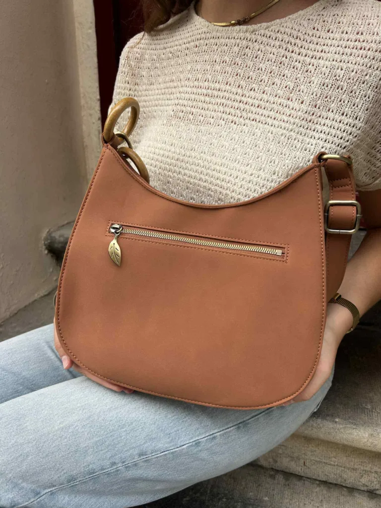 Sac bandoulière Woomen Vegan disponible chez Evasion Eu