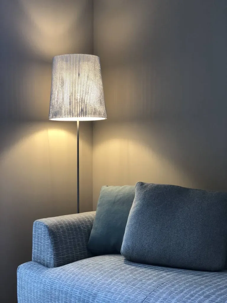 Restauration de qualité à Roussillon pour un bastidon de hameau de charme