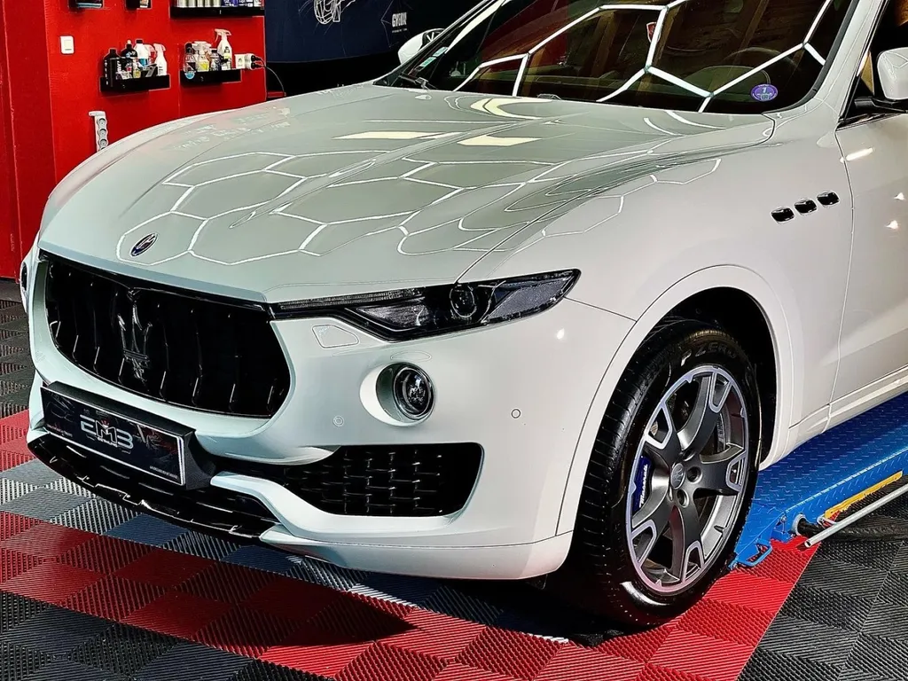 Protection traitement céramique eculy Maserati Levante