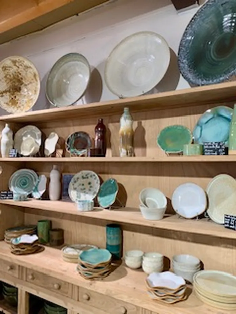 NOUVEL ARRIVAGE GOICOECHEA : POTERIES ARTISANALES ET ARTS DE LA TABLE UNIQUES