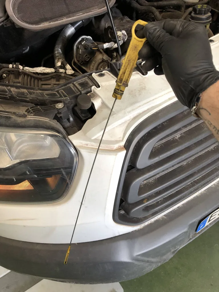 Pour obtenir un contrôle technique favorable, votre véhicule doit avoir le niveau d'huile préconisé par le constructeur