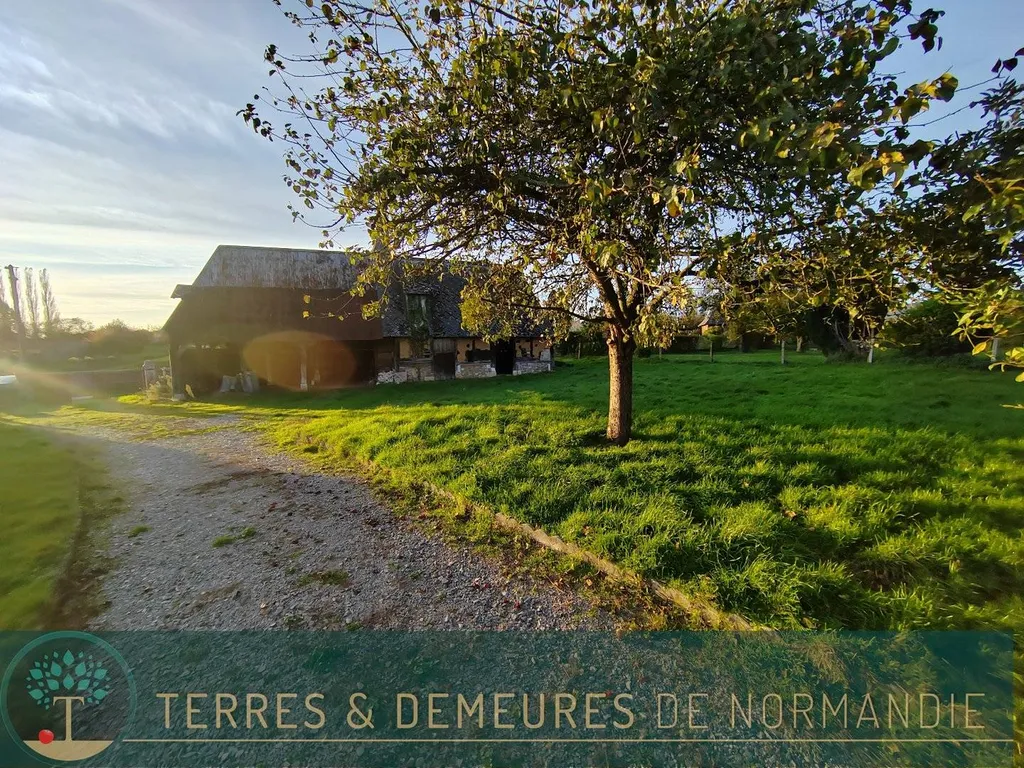 A acquérir terrain à bâtir d'environ 1 200 m² et grange à rénover, à 5 minutes de Bourg-Achard 27310