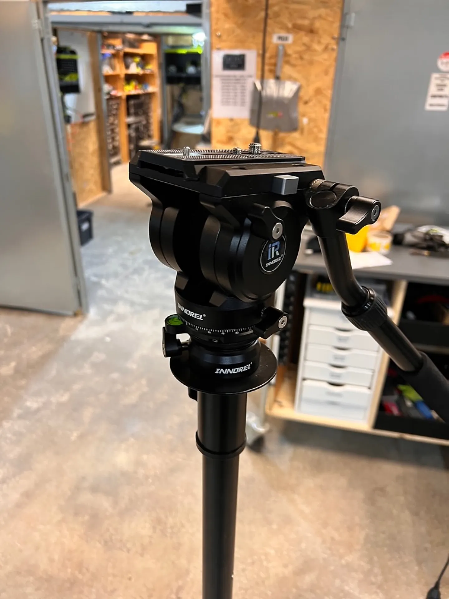 PIED POUR CAMERA TOURELLE PIEDCAMTOUR2