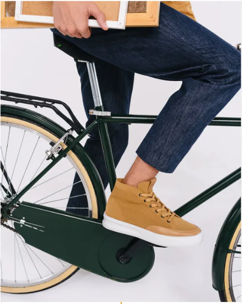 Sacha aime les mocassins pour homme de chez Tod's le chic et l'élégance.