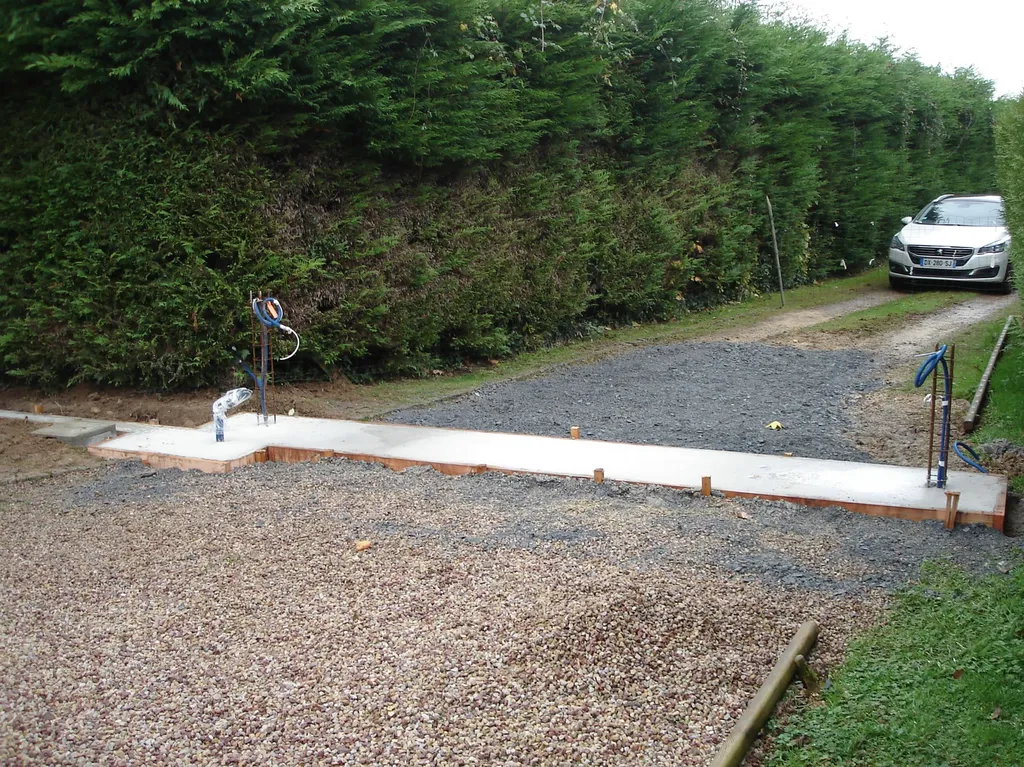 Installation de Murets en Maconnerie, Piliers de Portails en Briques et Soubassements en Béton à Honfleur dans le Calvados 14 et ses Alentours