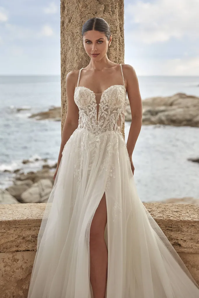 Robe de mariée bohème fendu Marseille 