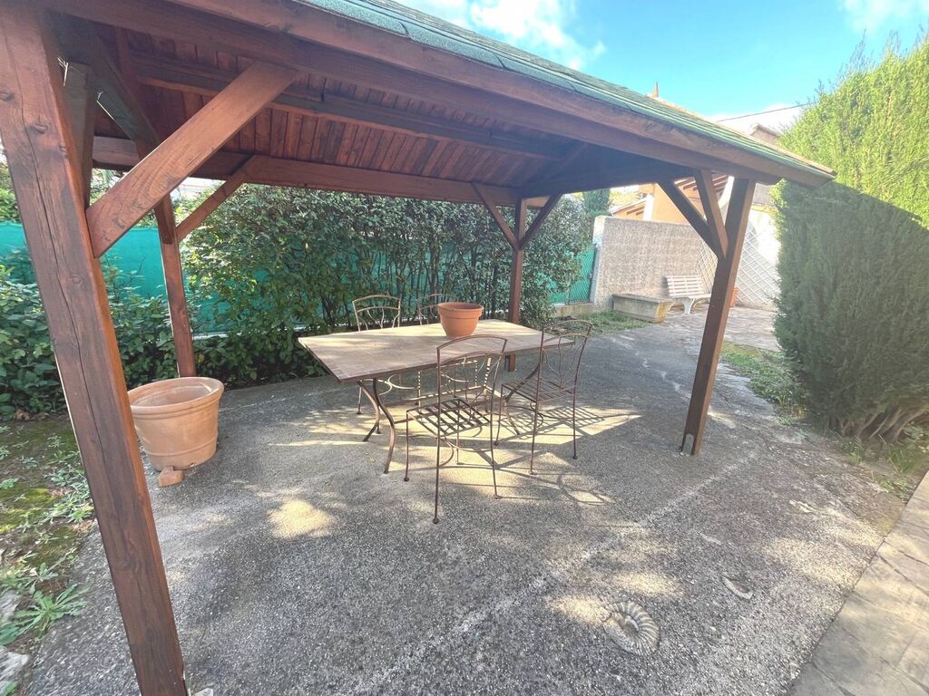 maison avec terrain paysager roquefort la bedoule