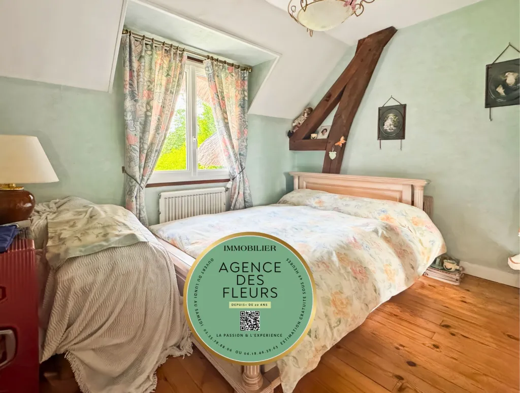 A saisir chaumière de 170 m² édifiée sur un terrain de 1963 m² sur la commune de BOSROUMOIS 27670