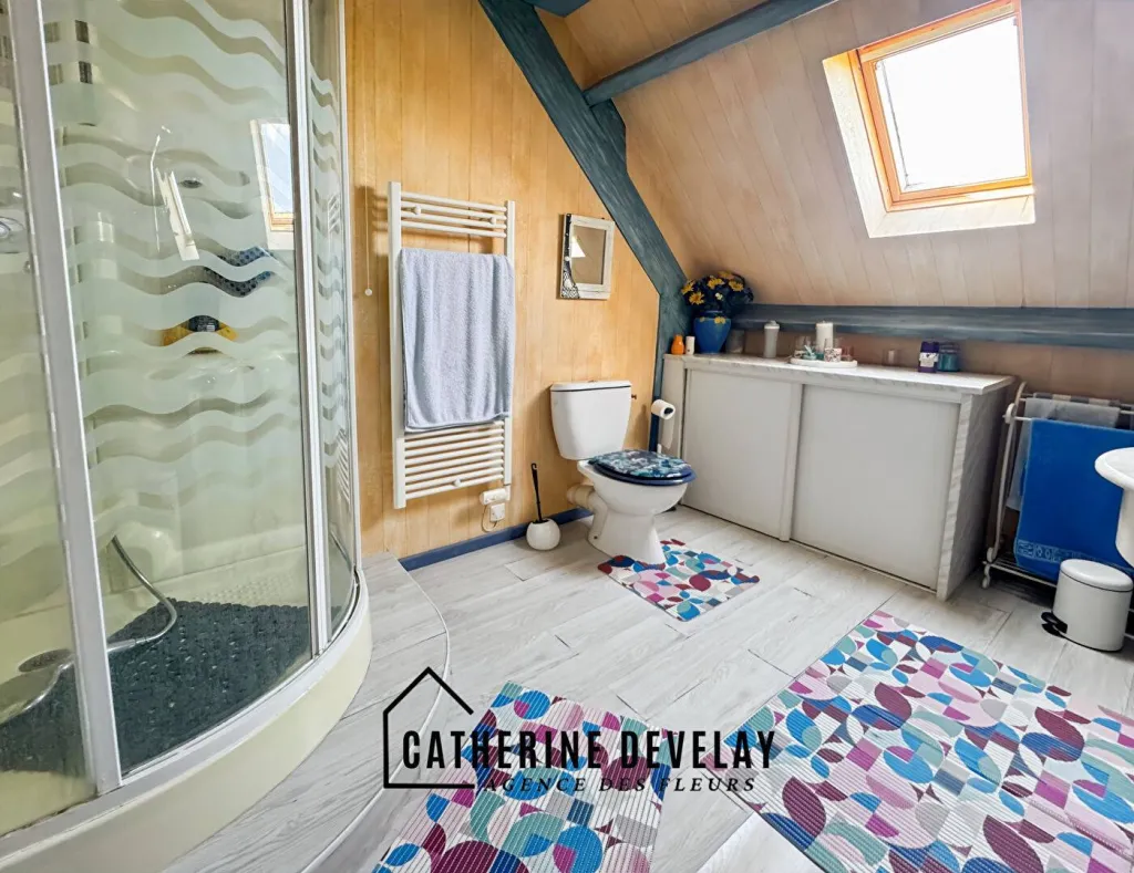 A acheter, maison de 164 m² édifiée sur 1200 m² de terrain sur la commune de SAINT PIERRE DU BOSGUERARD 27370