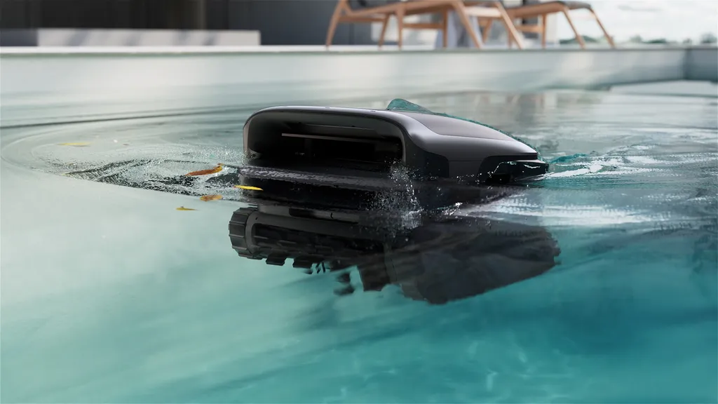 le robot qui fait la piscine et la surface à Puget Ville dans le Var vendu chez alliance piscines