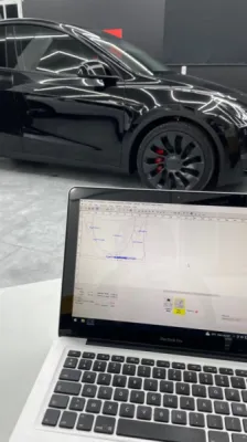 Quelle est la meilleure protection carrosserie ? traitement céramique ou film de protection PPF ?