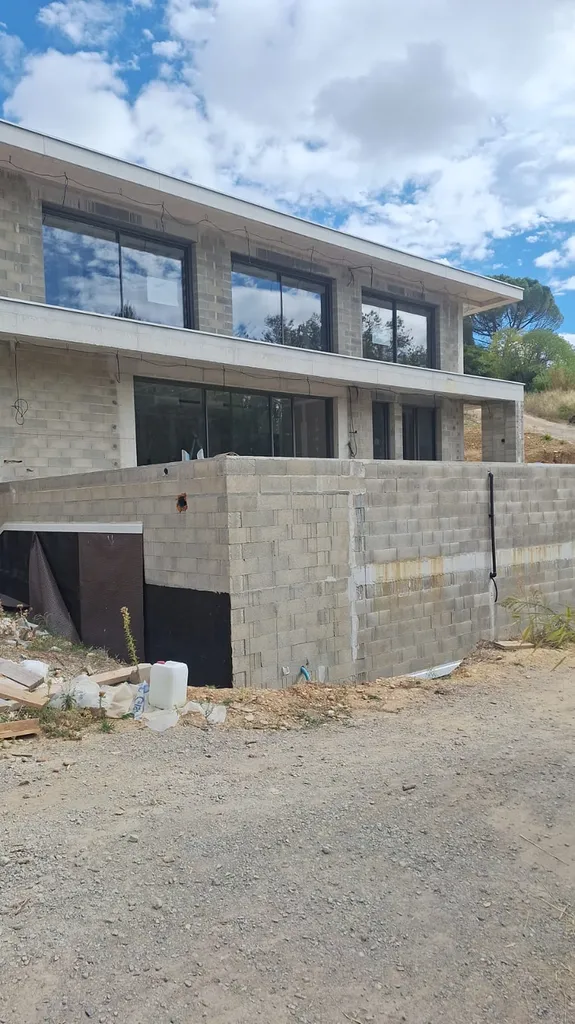 Construction de maison  d'architecte Commune SAINT GELY 