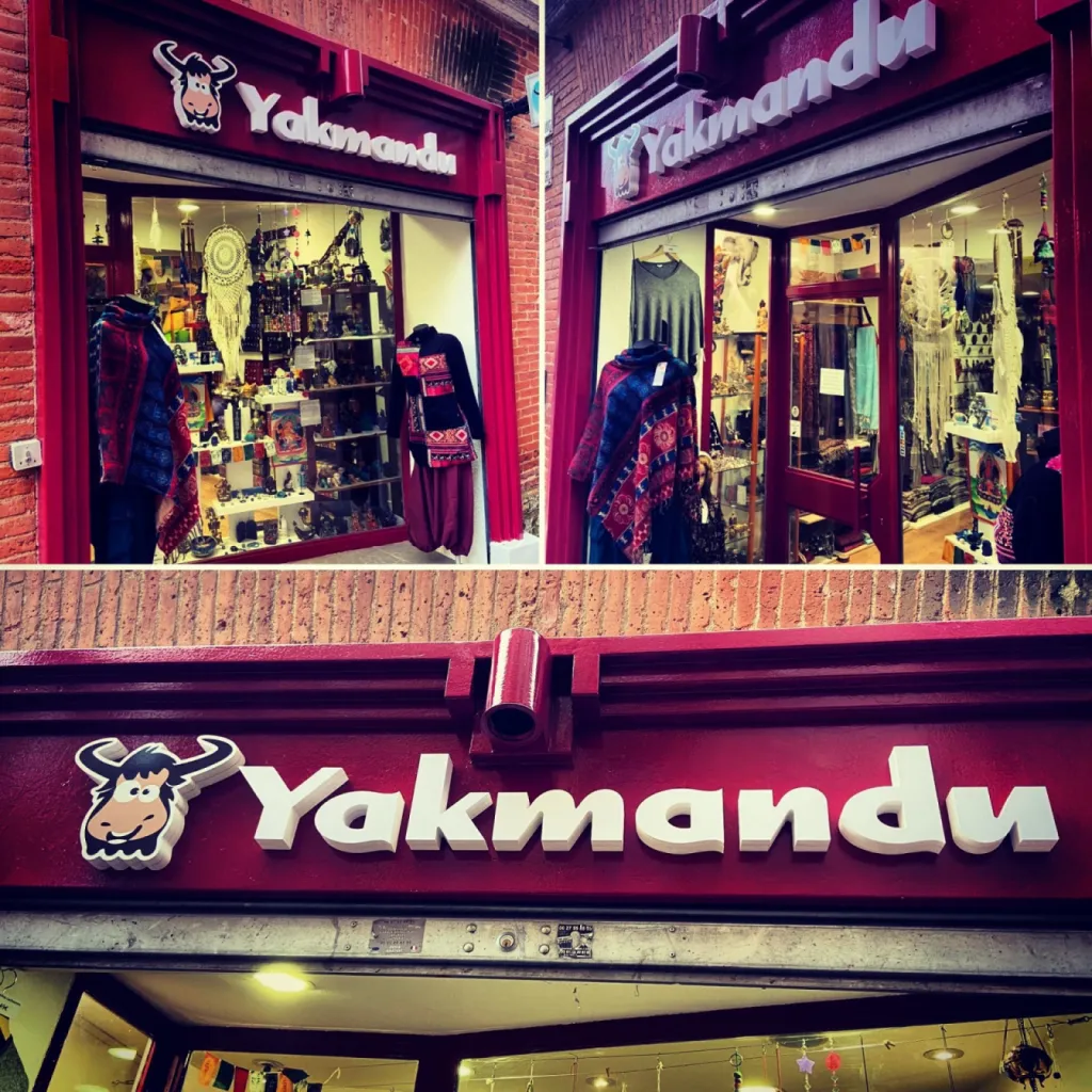 Enseigne lettres découpées pour le magasin de mode Yakmandu à Toulouse