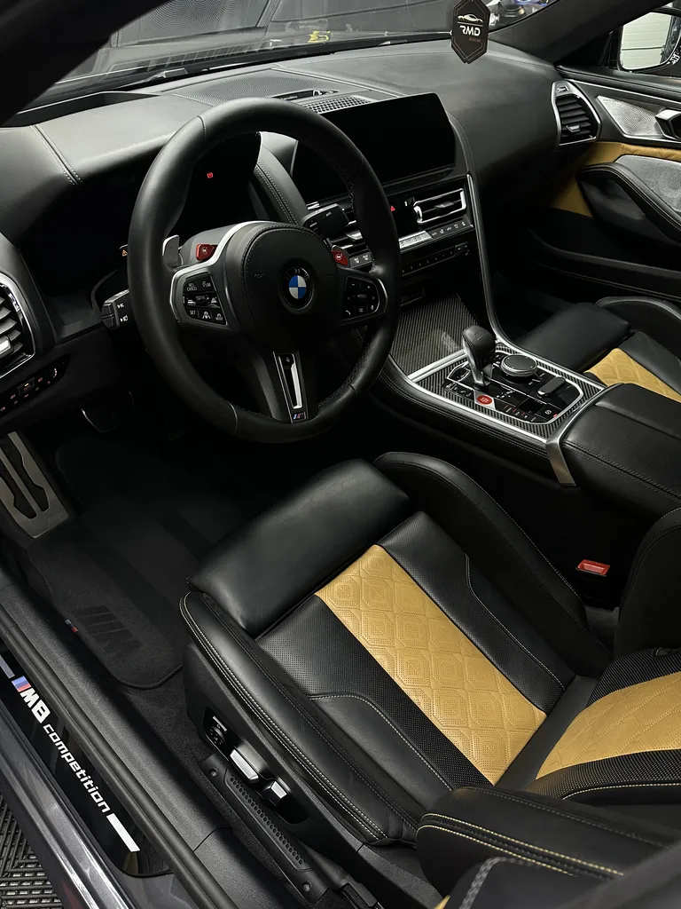 Nettoyage intérieur BMW M8