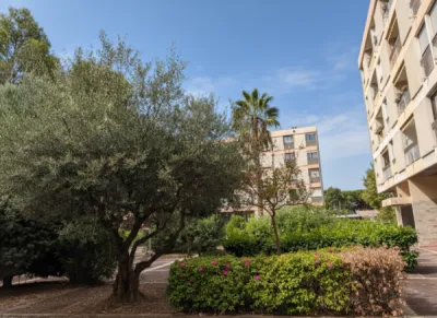 Appartement 8 pièce(s) 4 chambre(s) 88 m² Fréjus (83600)