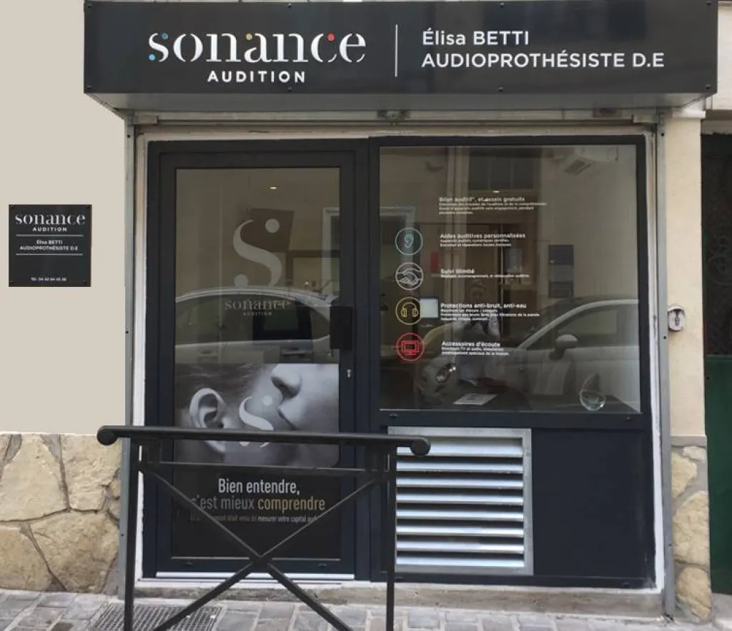 its arts graphiques; aubagne; enseigne; signalétique; création graphique