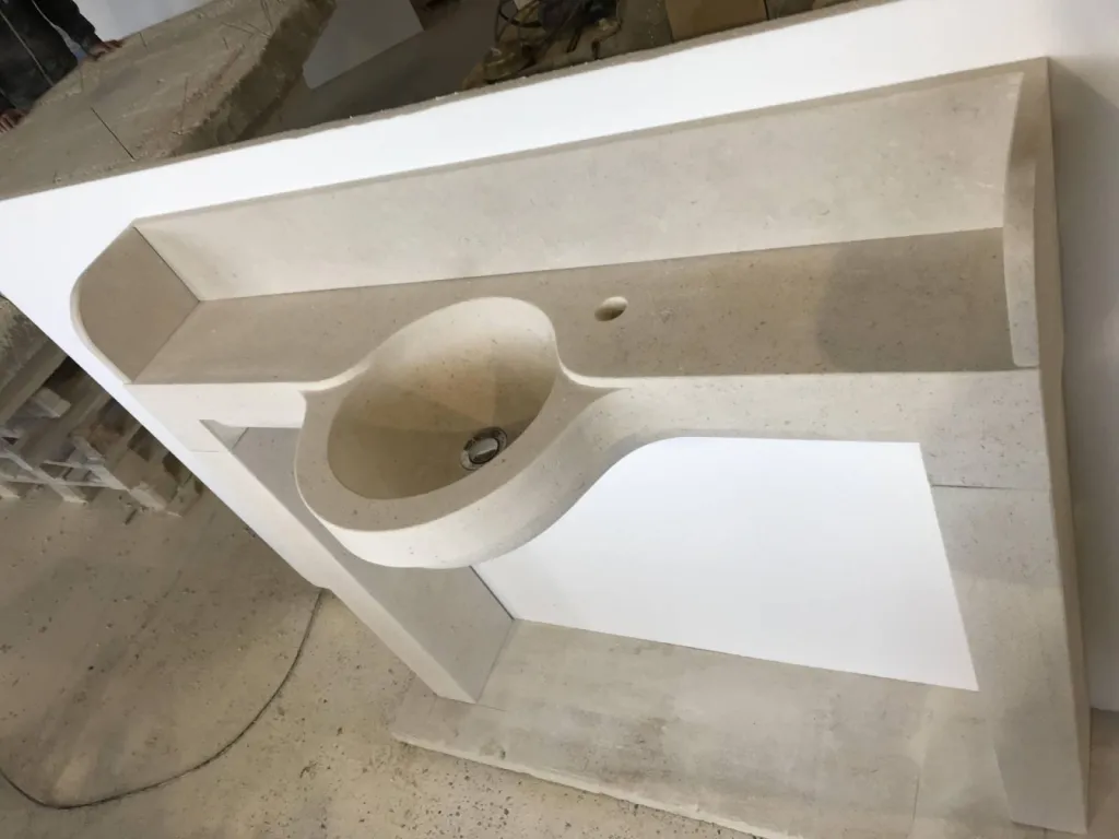 Vasque et évier en pierre de Dordogne