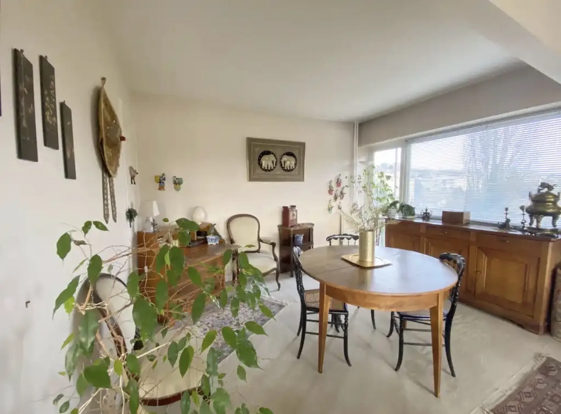 séjour salon spacieux 