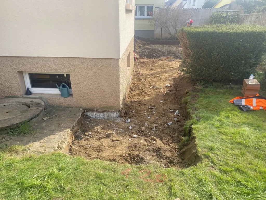 Entreprise pour ma cour extérieure à Mundolsheim, près de Strasbourg CLK 