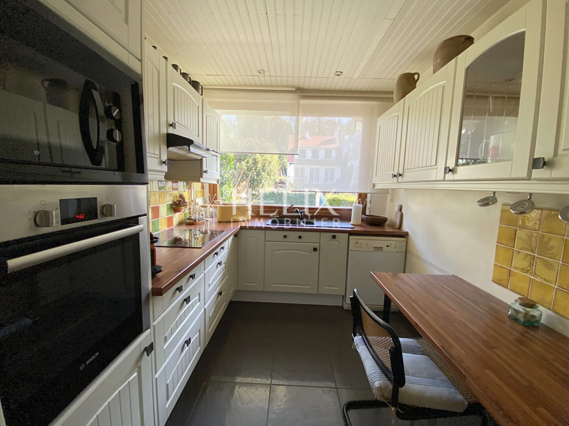 Cuisine indépendant, aménagée et équipée 