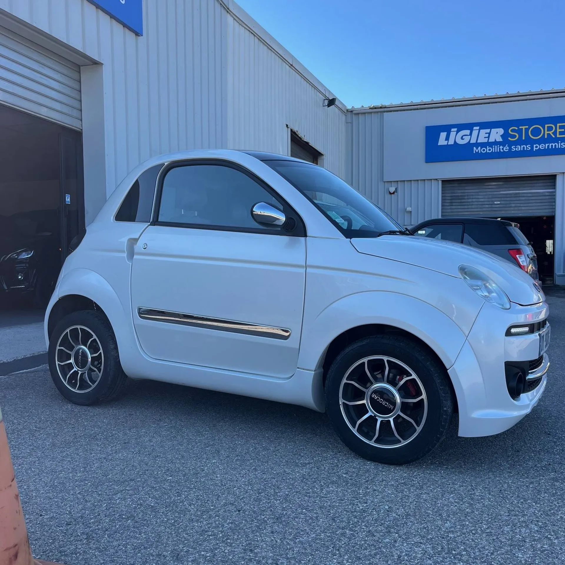 Voiture sans permis Rognac