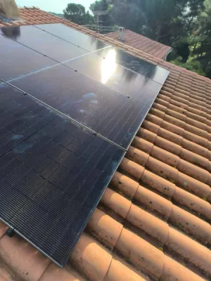 Installation de panneaux solaire Dmegc dès 5 990€ à Toulon avec Provence Energie Solaire Services