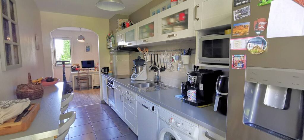 Cassis appart T4 avec balcon vue Cap Canaille