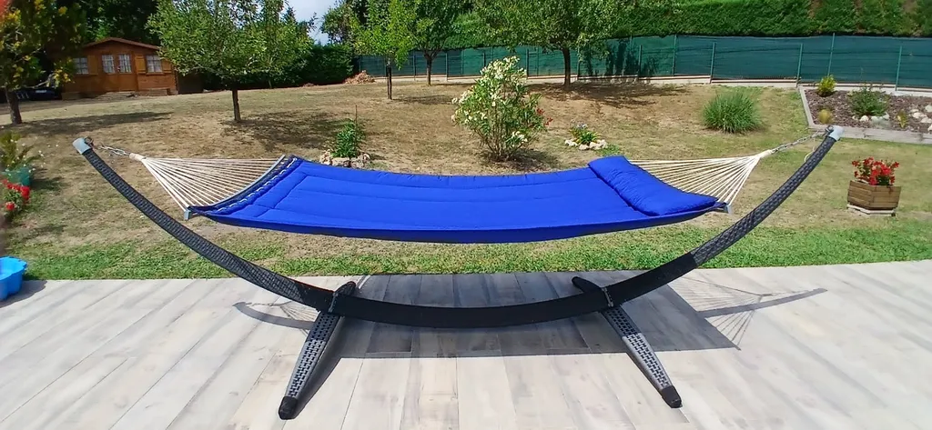 Conception et rénovation de hamac sur mesure près de Bordeaux : un confort entièrement personnalisé
