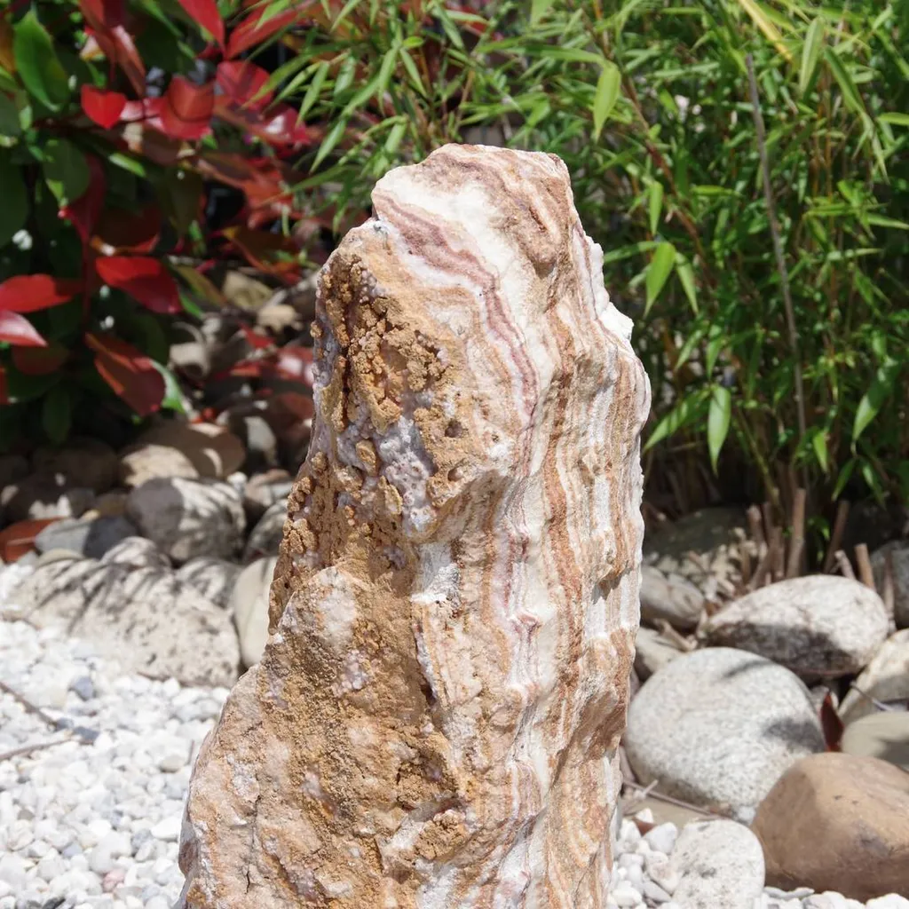 Où trouver des monolithes à Ambarès et Lagrave près de Bordeaux 