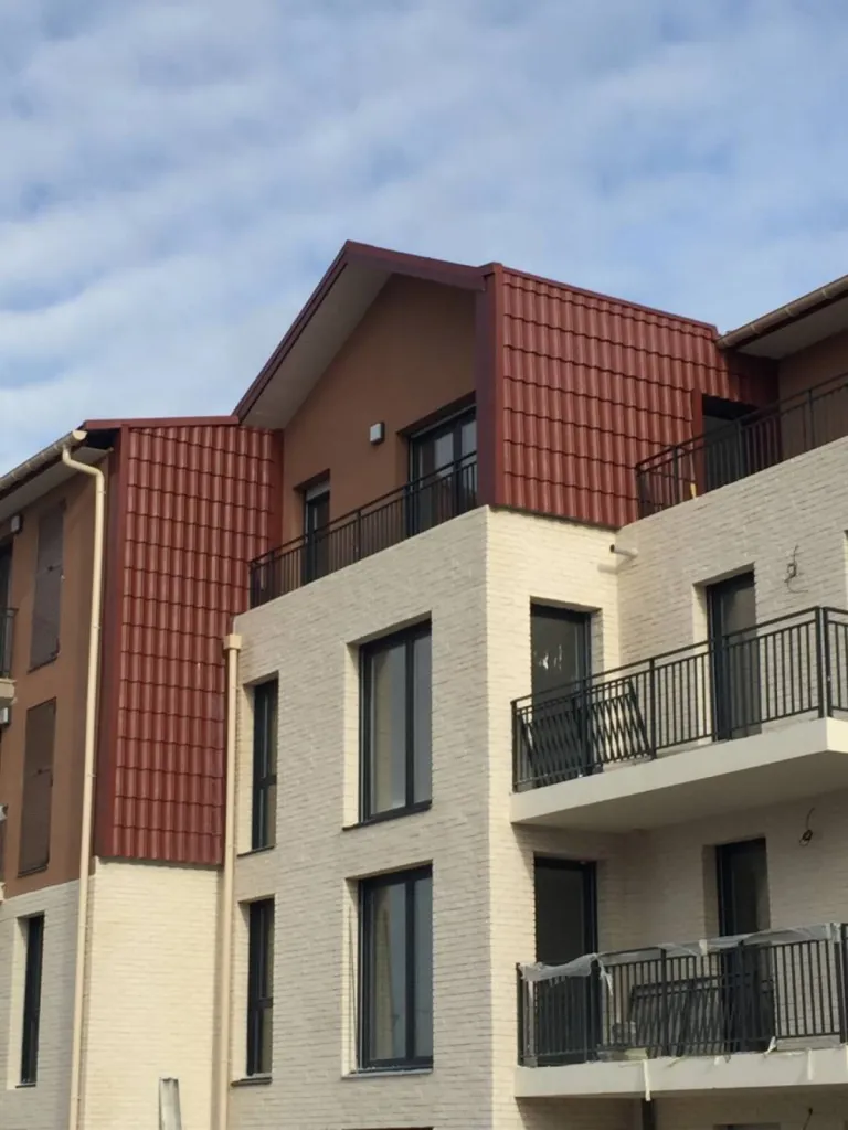 Tuile métallique Metrotile XBOND 8