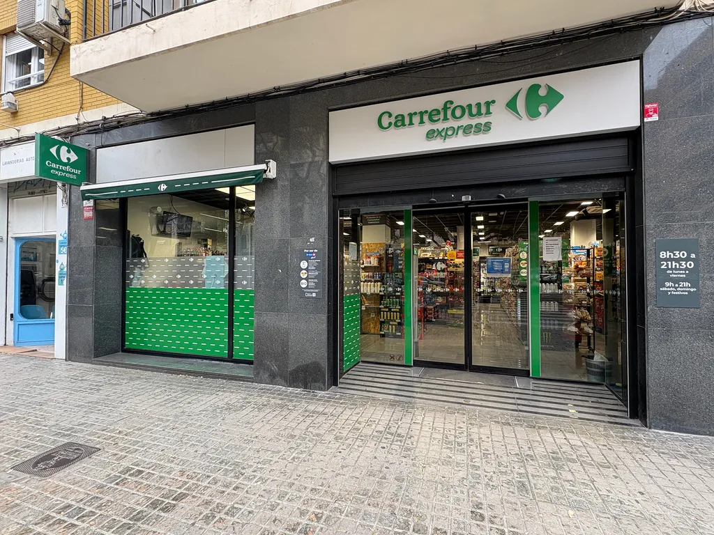 Nettoyage de vitrines de commerces
