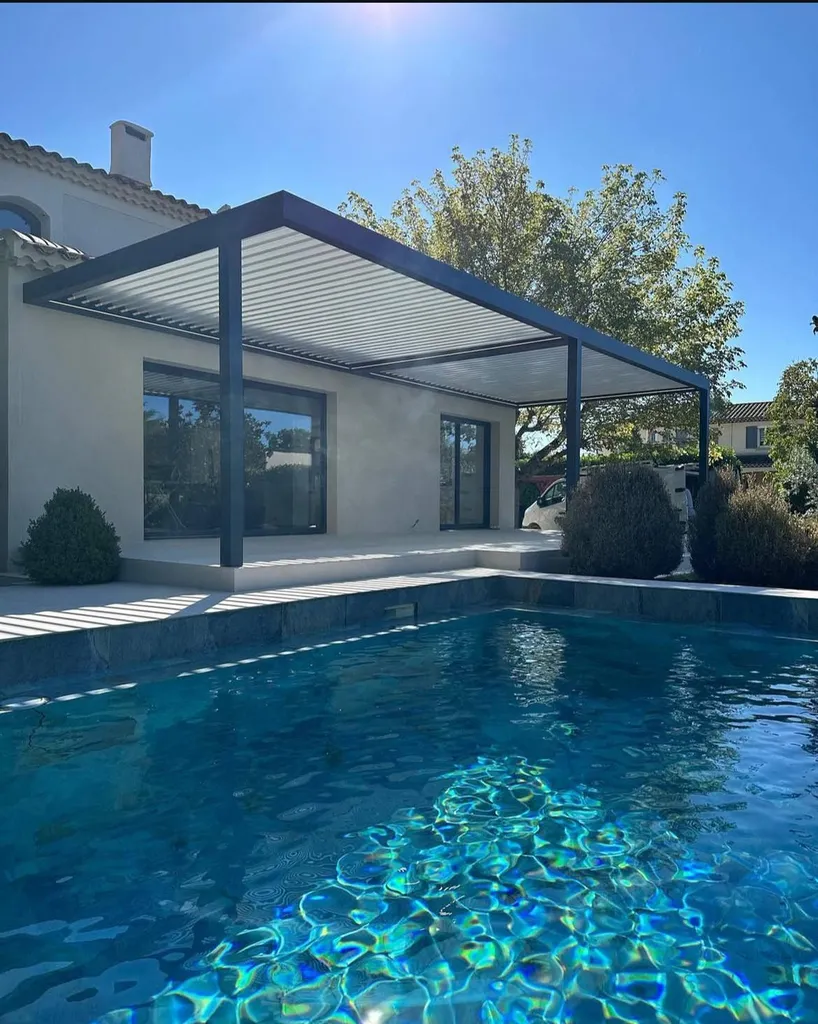 PERGOLA BIOCLIMATIQUE