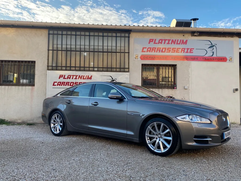 Jaguar XJ Remise en état de la carrosserie