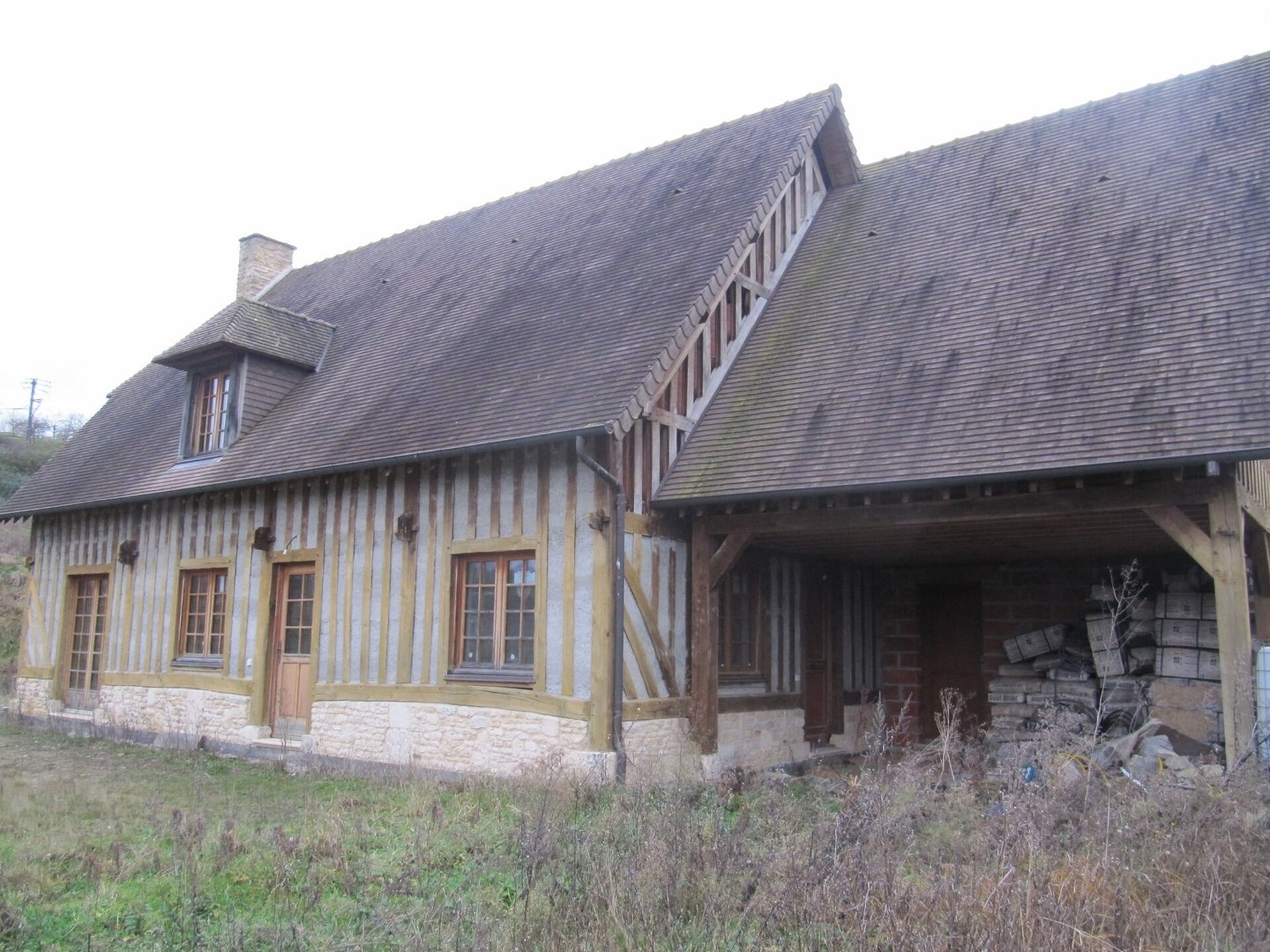 MAISON NORMANDE RECENTE OU NEUVE PROCHE LIVAROT ET LISIEUX