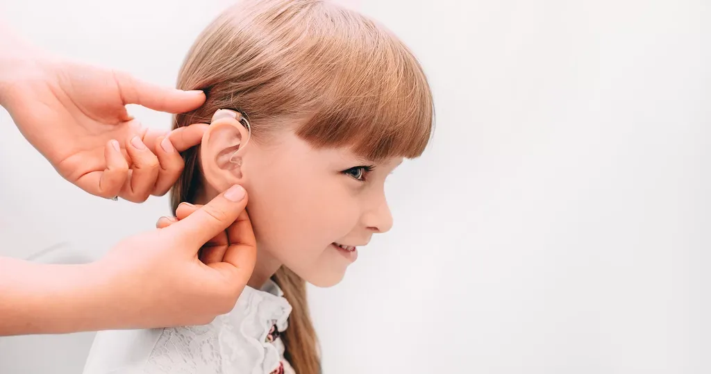 Audio Sens : votre audioprothésiste indépendant à Givors avec bilan auditif et accompagnement pour appareils auditifs, protections auditives et accessoires