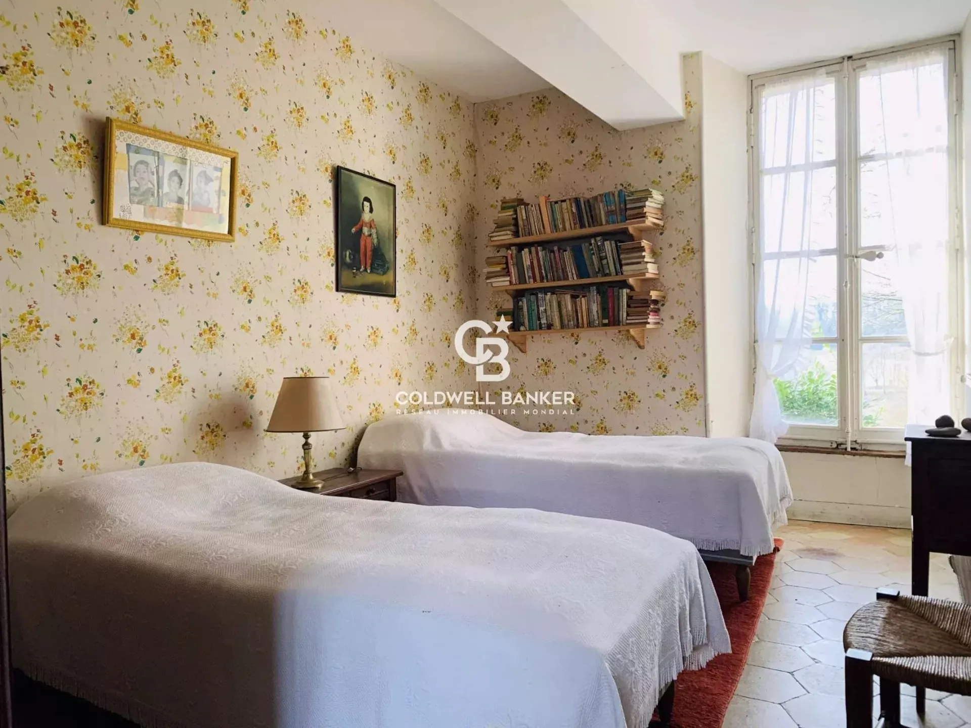maison de campagne avec 8 chambres pour une vie de famille en sarthe