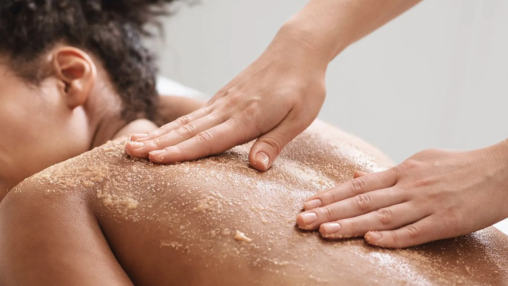 Gommages corps à Toulouse 