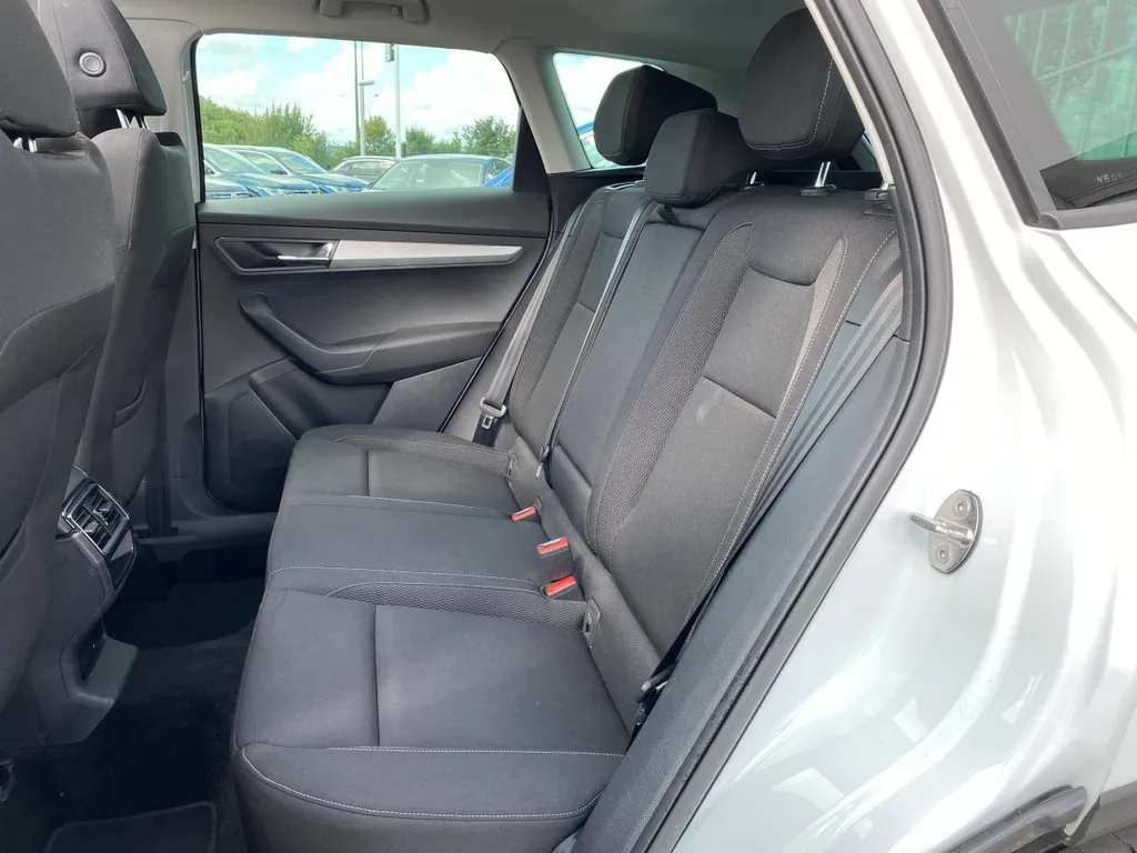 Vente Skoda Karoq occasion Boîte Auto proche Le Havre : SUV Diesel fiable et garanti chez Caudebec Automobiles