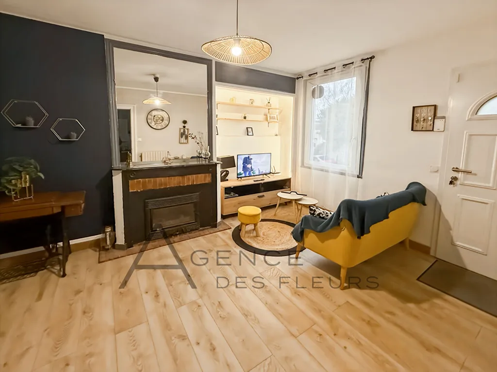 A vendre, jolie maison de 73 m² sur un terrain de 207 m² située à Elbeuf 76500