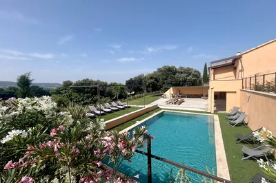 Drôme provençale - Vente propriété avec salles de réceptions pour événementiel et locations saisonnières, vues panoramiques collines et Mont Ventoux